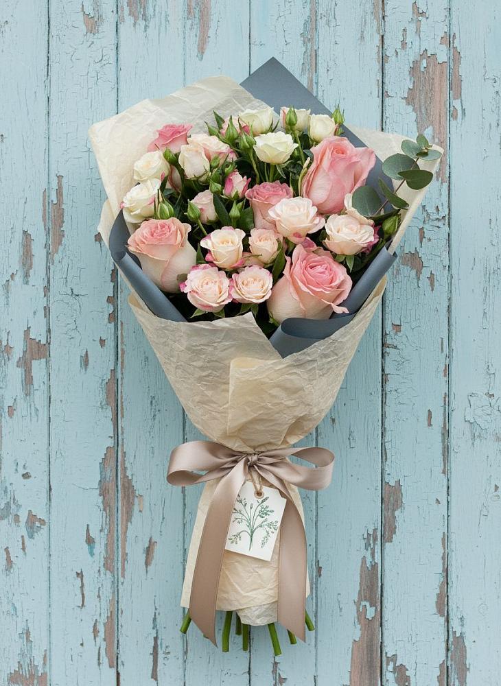 Букет цветов из: Розы в Новой Ольховке