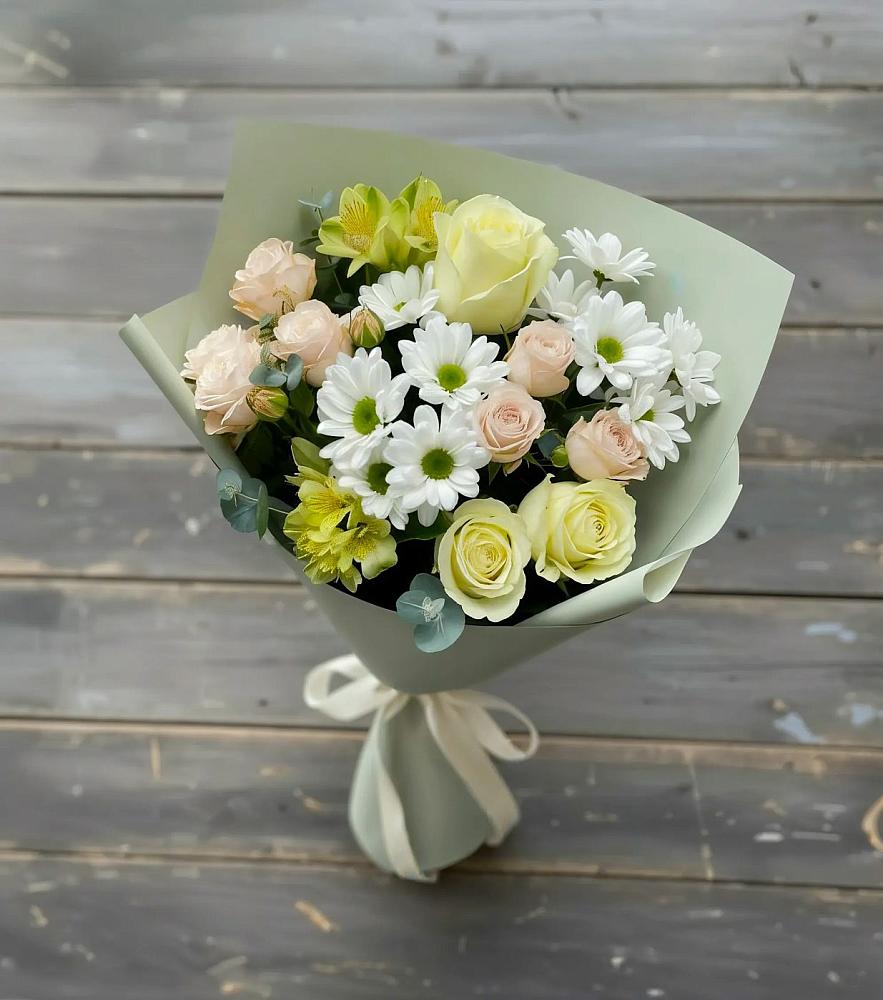 Букет цветов из: Альстромерии, Розы и Хризантемы в Новой Ольховке