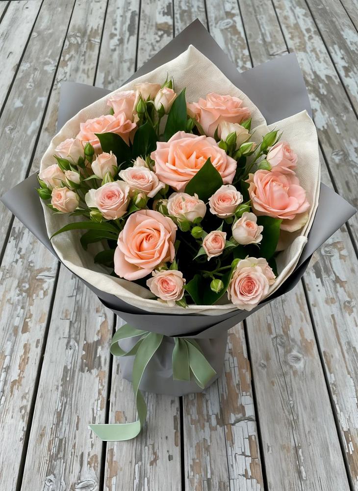 Букет цветов из: Розы в Новой Ольховке