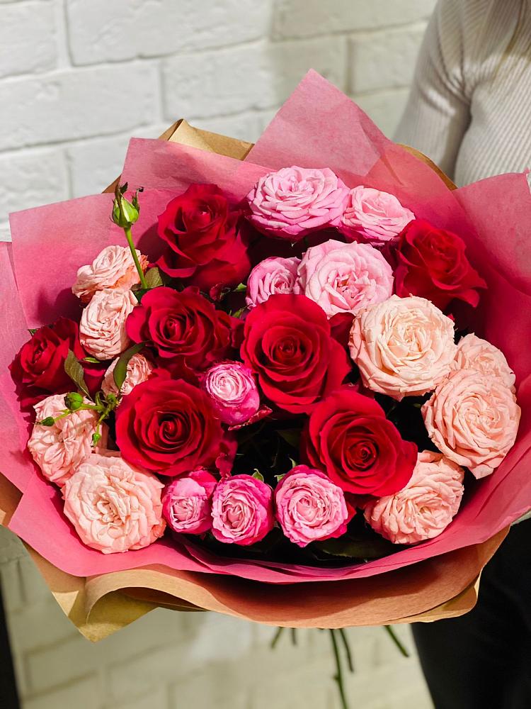 Букет цветов из: Розы в Новой Ольховке