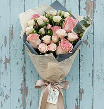 Букет цветов из:  Розы #REPLACE_PRED# Новой Ольховке