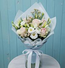 Букет цветов из:  Розы и Лизиантусы #REPLACE_PRED# Новой Ольховке
