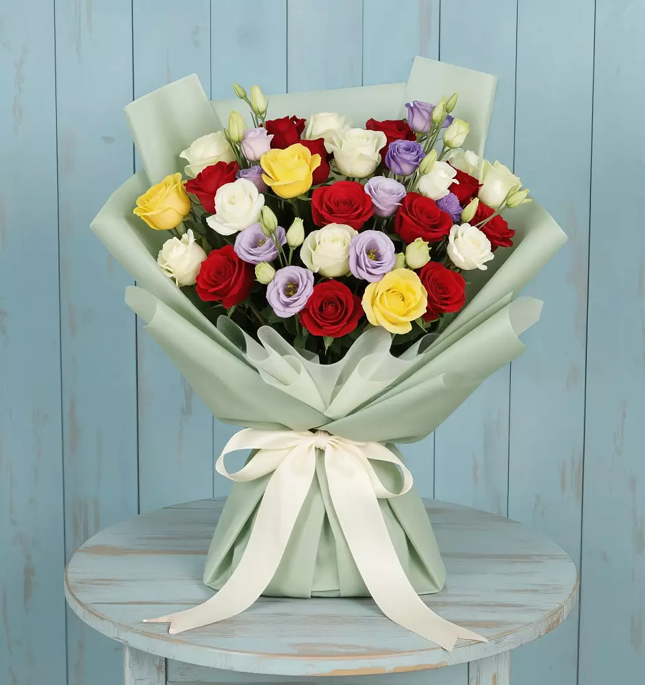 Букет цветов из: Розы в Новой Ольховке