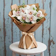 Букет цветов из:  Орхидеи и Розы в Новой Ольховке